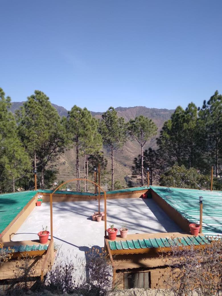 Pauri Nature Villaas Basa Homestay מראה חיצוני תמונה