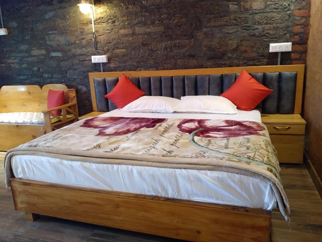 Pauri Nature Villaas Basa Homestay מראה חיצוני תמונה