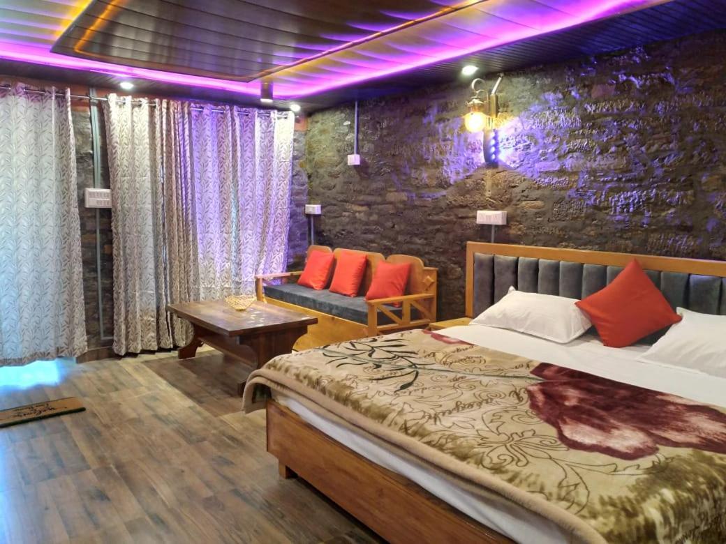 Pauri Nature Villaas Basa Homestay מראה חיצוני תמונה