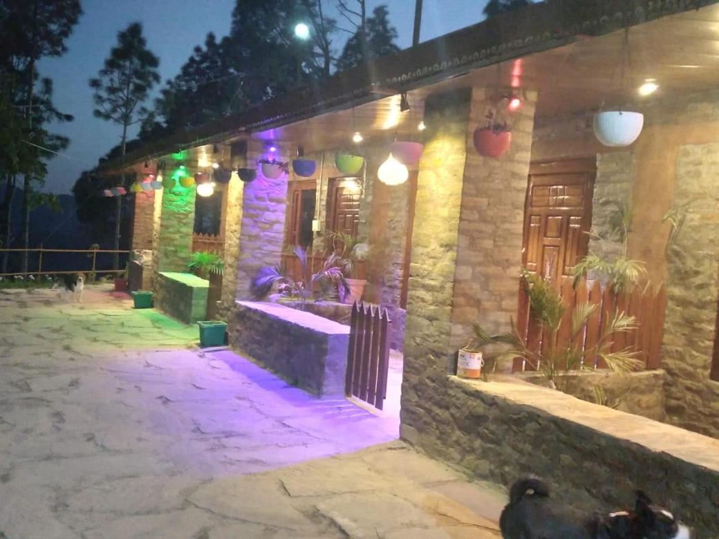Pauri Nature Villaas Basa Homestay מראה חיצוני תמונה