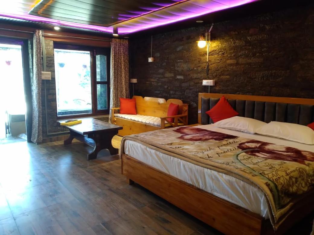 Pauri Nature Villaas Basa Homestay מראה חיצוני תמונה