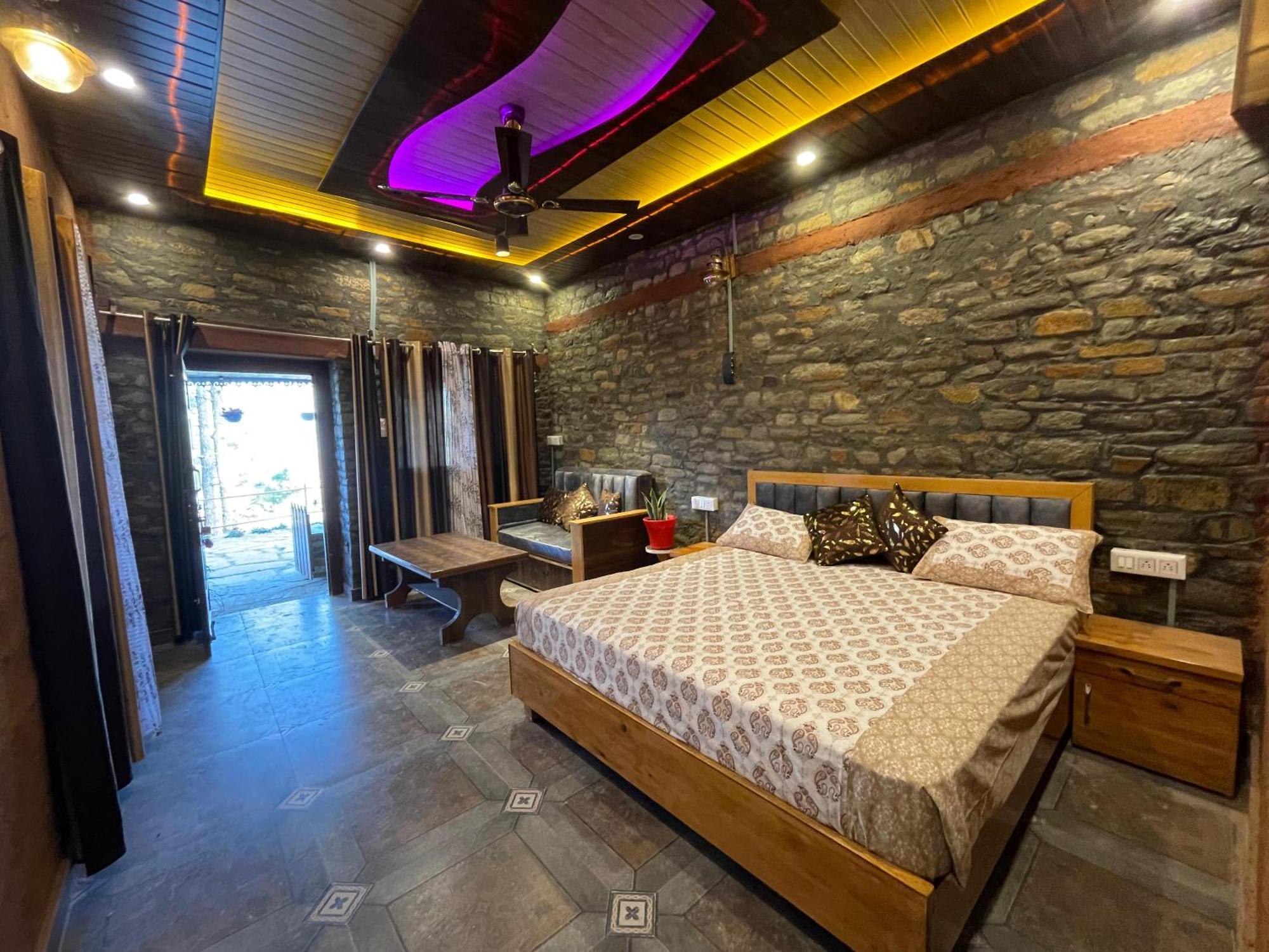 Pauri Nature Villaas Basa Homestay מראה חיצוני תמונה