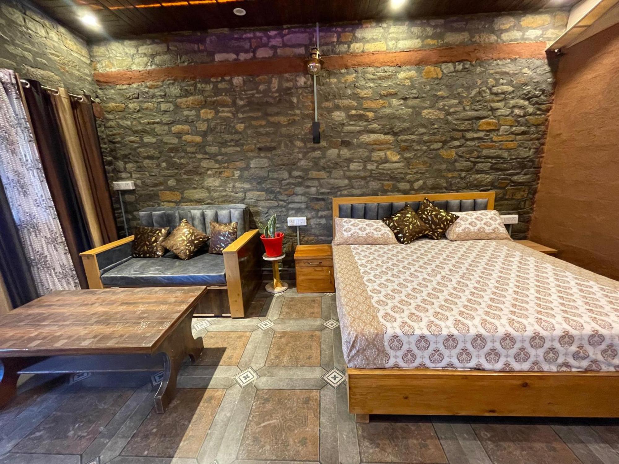 Pauri Nature Villaas Basa Homestay מראה חיצוני תמונה