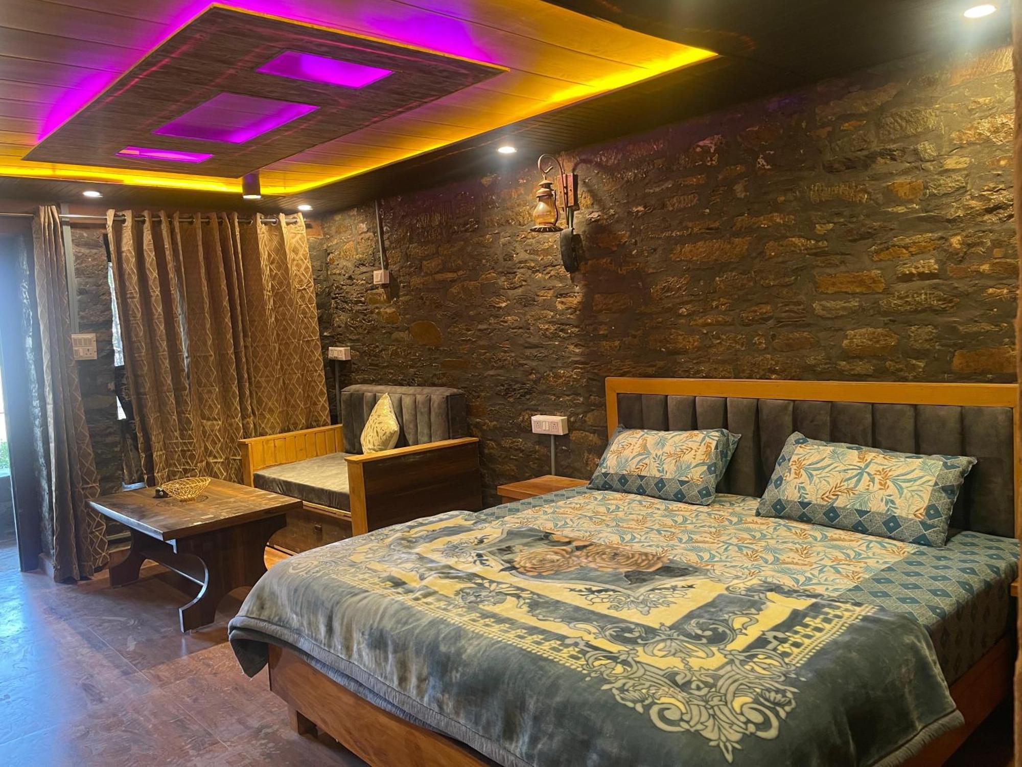 Pauri Nature Villaas Basa Homestay מראה חיצוני תמונה
