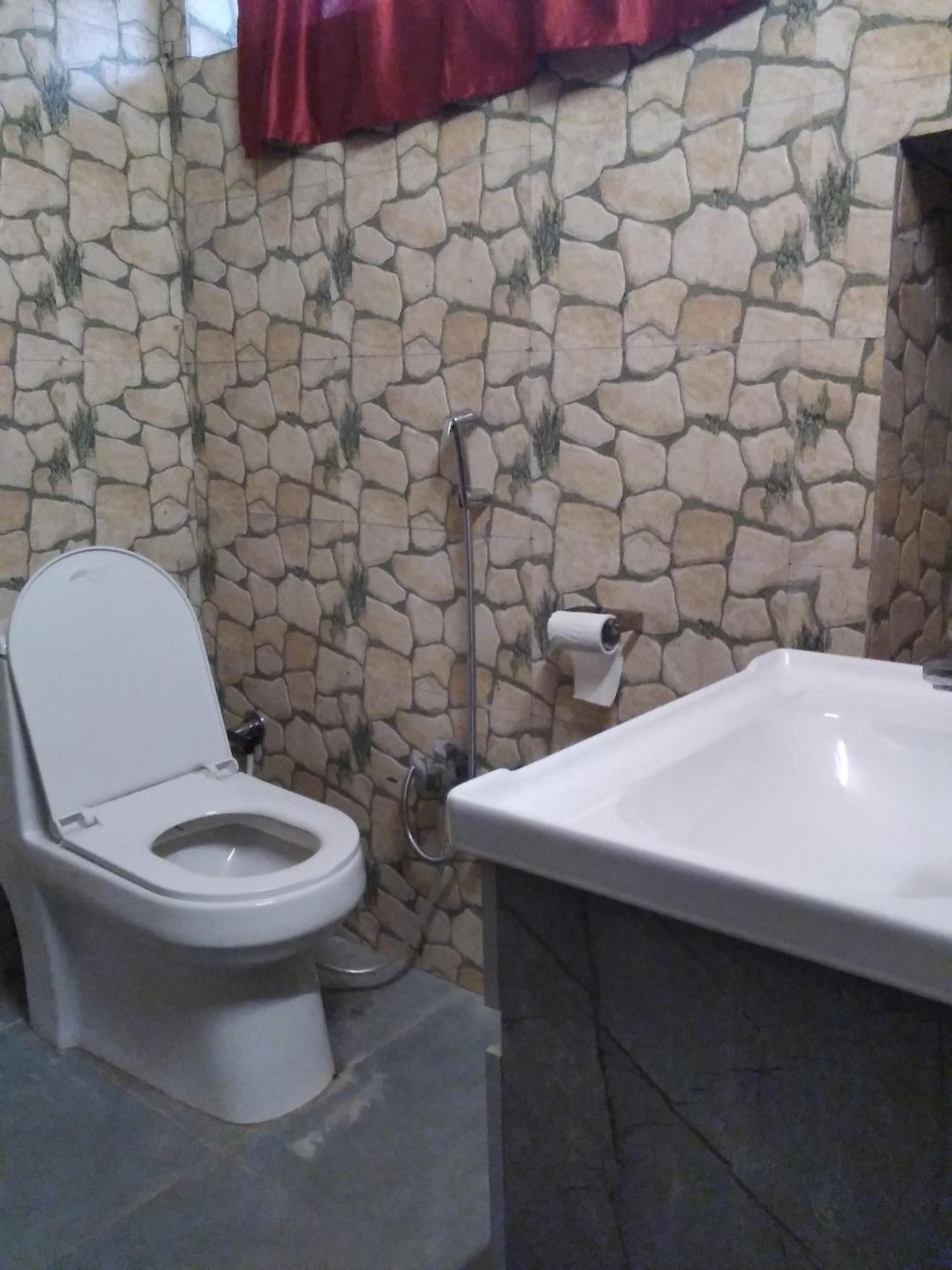 Pauri Nature Villaas Basa Homestay מראה חיצוני תמונה